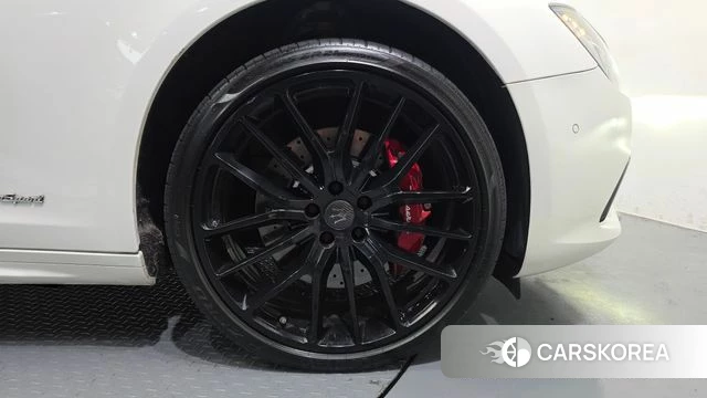 Maserati Ghibli id 4551555 из Кореи 13