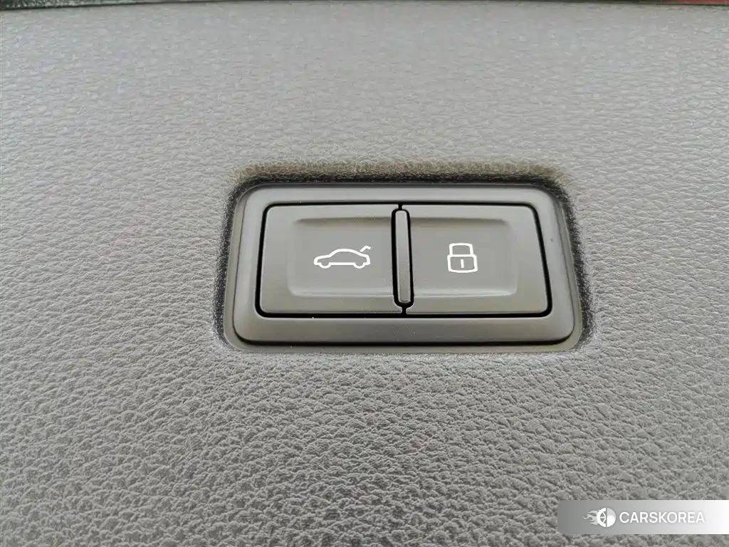 Audi Q8 id 4659791 из Китая 13