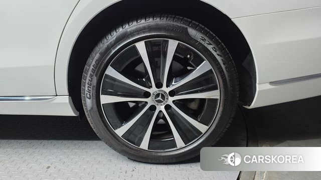 Mercedes-Benz E-Class W213 id 4476767 из Кореи 13