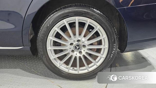 Mercedes-Benz E-Class W213 id 4637182 из Кореи 13