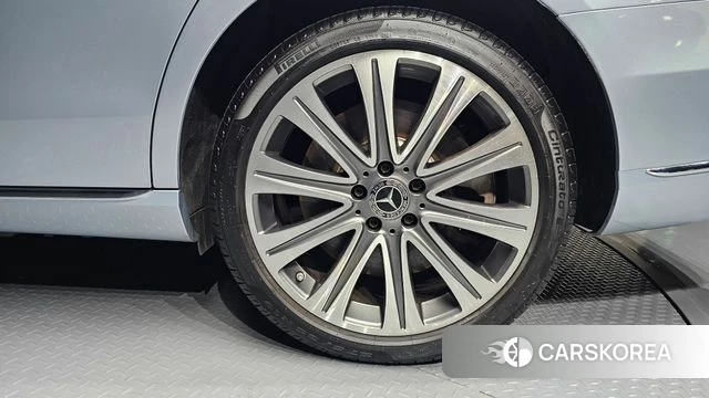 Mercedes-Benz E-Class W213 id 4770864 из Кореи 13