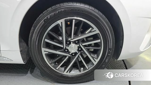 Hyundai The New Grandeur IG id 4457390 из Кореи 13
