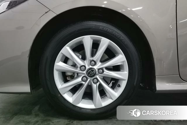 Toyota Corolla id 4333620 из Китая 13