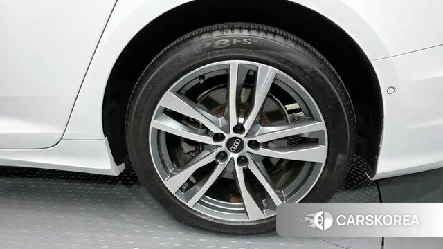 Audi A6 (C8) id 4338180 из Кореи 13