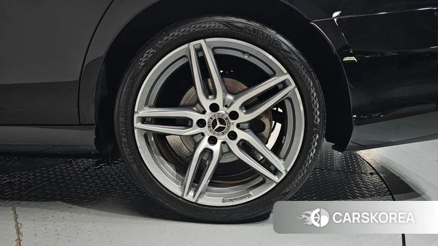 Mercedes-Benz E-Class W213 id 4760370 из Кореи 13