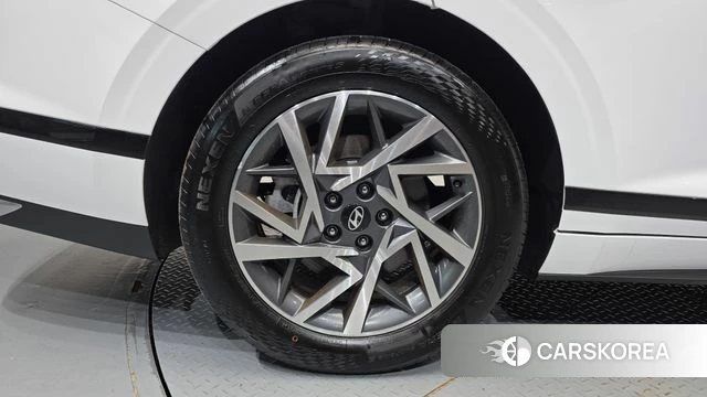 Hyundai Grandeur (GN7) id 4488508 из Кореи 13