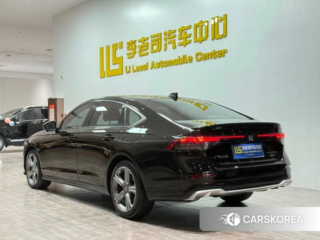 Honda Accord id 4374426 из Китая 13