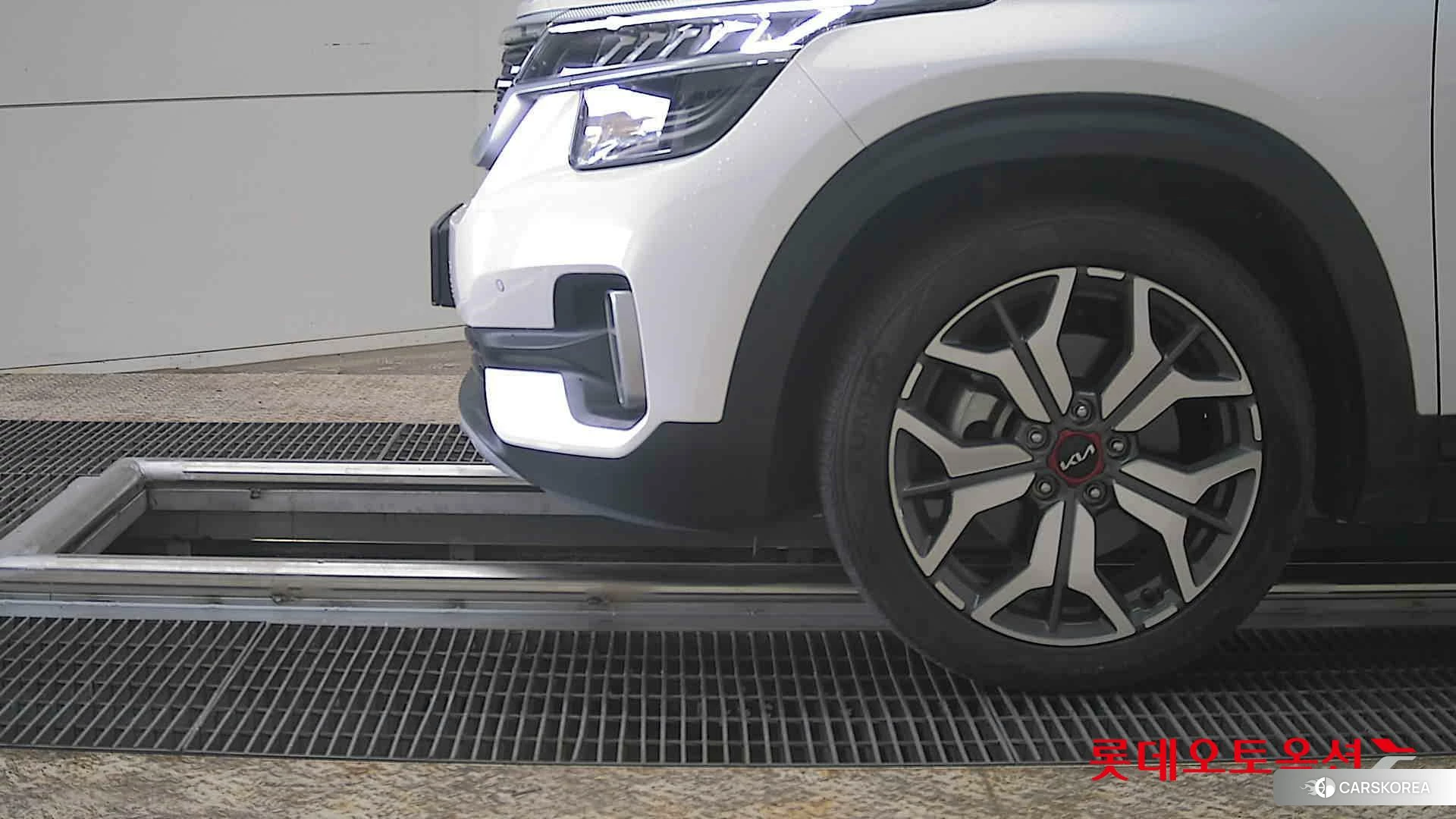 Kia Seltos id 3869431 из Кореи 13