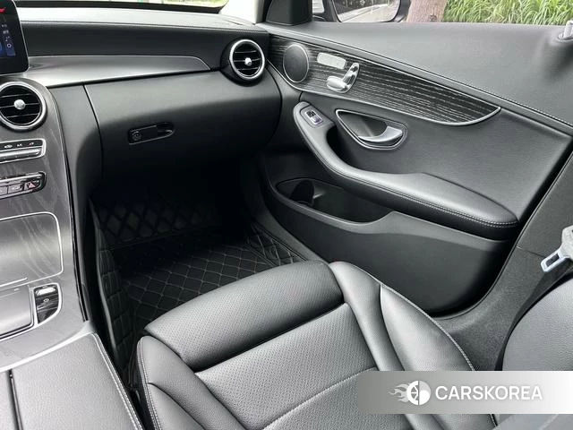 Mercedes-Benz Class C id 4301171 из Китая 13