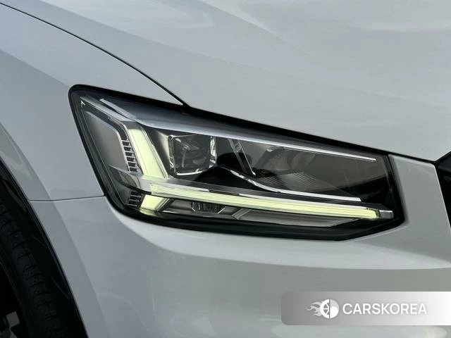 Audi Q2L id 4209864 из Китая 13