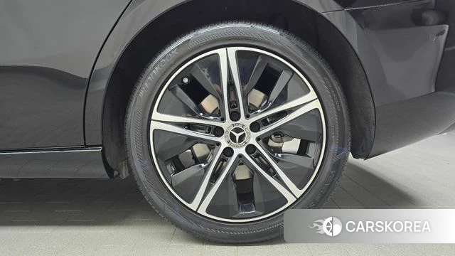 Mercedes-Benz A-Class W177 id 4462744 из Кореи 13