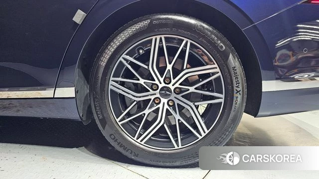 Genesis G90 (RS4) id 4641342 из Кореи 13