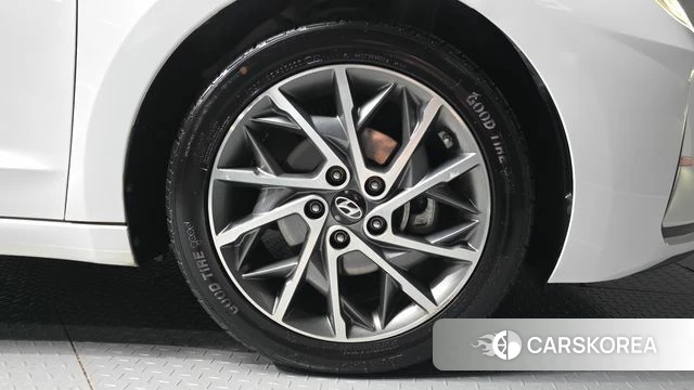 Hyundai The New Avante AD id 4459456 из Кореи 13