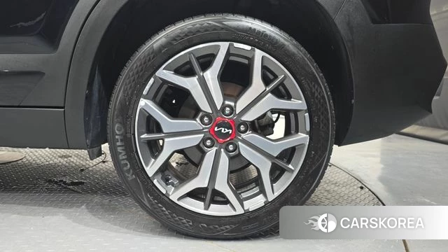 Kia Seltos id 4702135 из Кореи 13