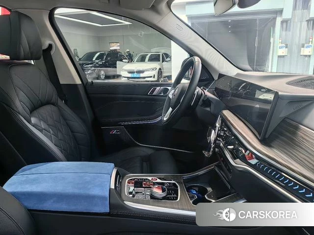 BMW X7 id 4278251 из Китая 13