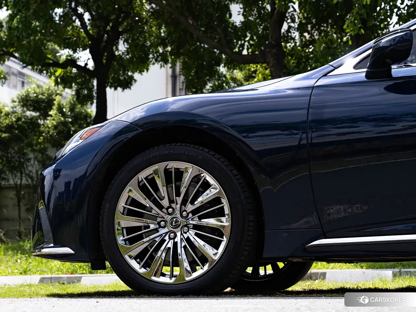 Lexus LS id 4565275 из Китая 13