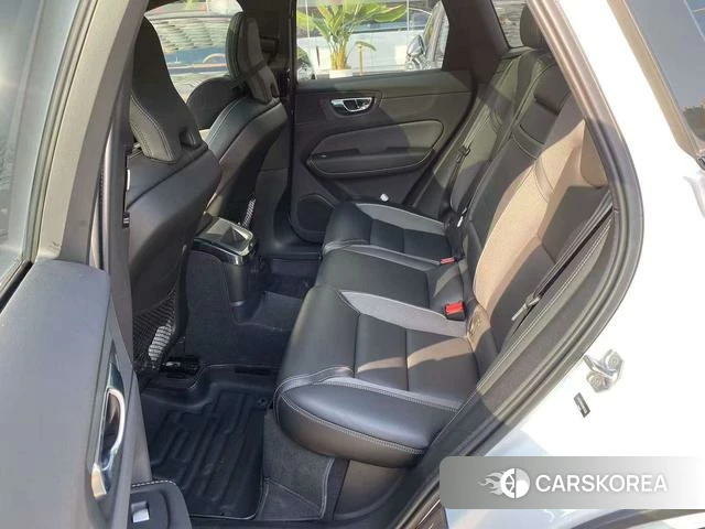 Volvo XC60 PHEV id 4216284 из Китая 13