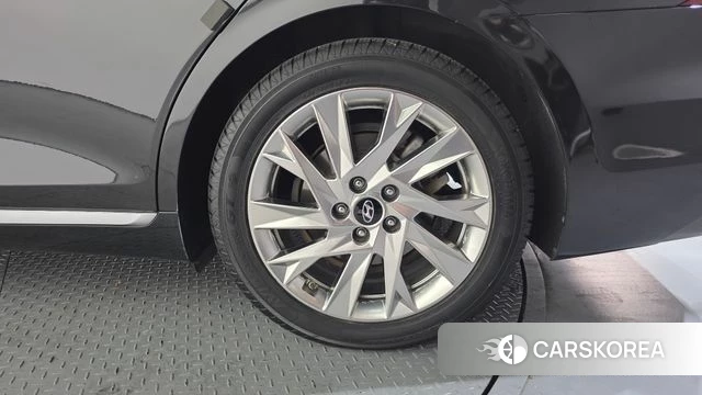 Hyundai The New Grandeur IG Hybrid id 4324377 из Кореи 13