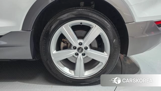 Audi e-Tron id 4463753 из Кореи 13