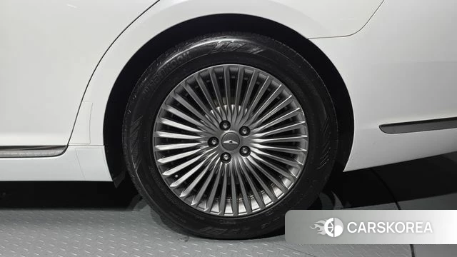 Genesis G90 id 4232100 из Кореи 13