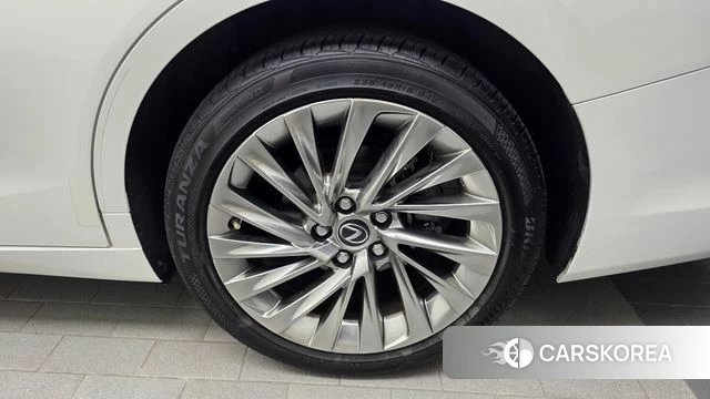 Lexus ES300h 7th generation id 4630166 из Кореи 13