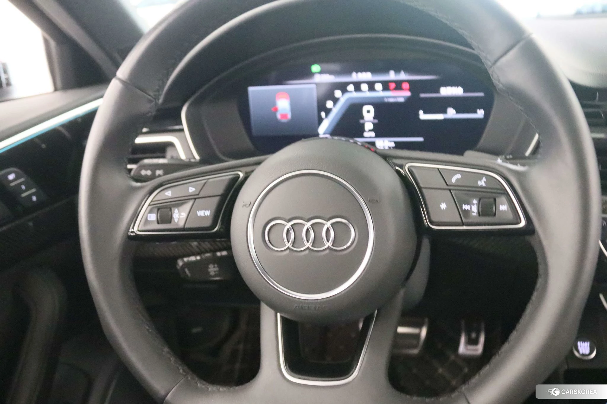 Audi A4L id 4420896 из Китая 13