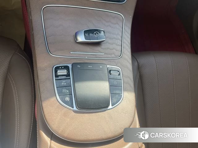 Mercedes-Benz E-class id 4265331 из Китая 13