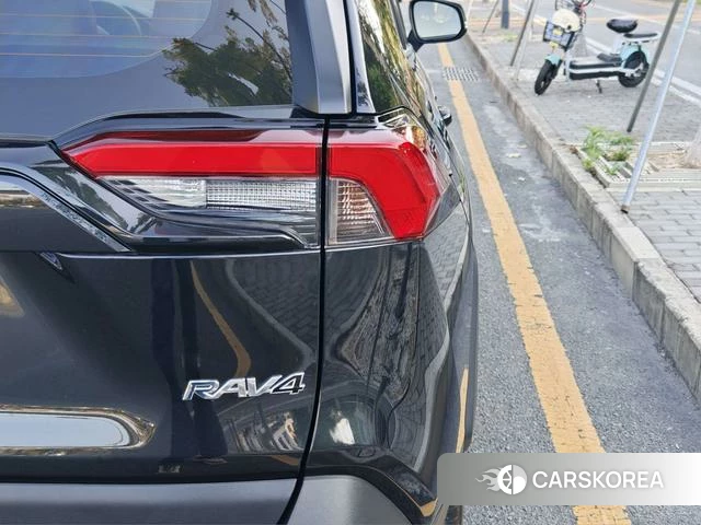 Toyota RAV4 Rongfang id 4278632 из Китая 13