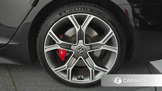 Kia Stinger id 4732705 из Кореи 13