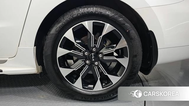 Kia All New Carnival id 4295131 из Кореи 13