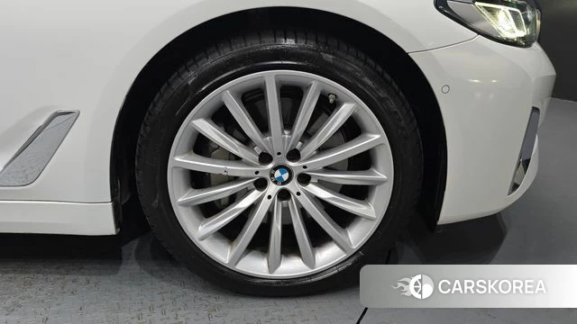 BMW 5 Series (G30) id 4691822 из Кореи 13