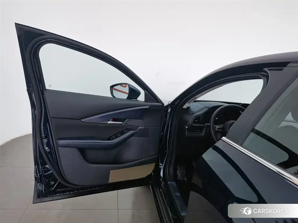 Mazda CX-30 id 4545865 из Китая 13
