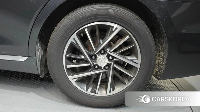 Hyundai The New Grandeur IG id 4780182 из Кореи 13