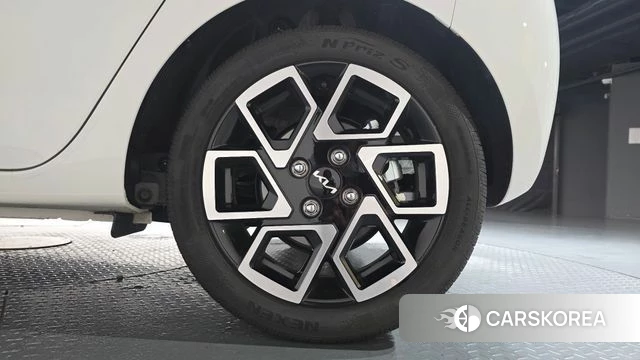 Kia The New Kia Ray id 4757070 из Кореи 13