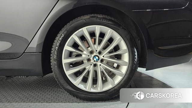 BMW 5 Series (G30) id 4657523 из Кореи 13