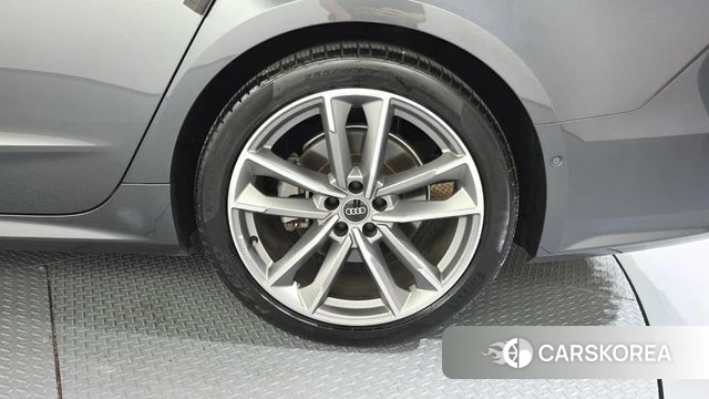 Audi A7 (4K) id 4202389 из Кореи 13