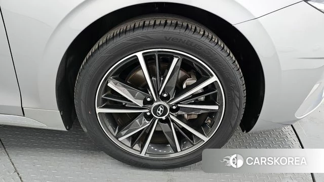 Hyundai The New Grandeur IG id 4429337 из Кореи 13