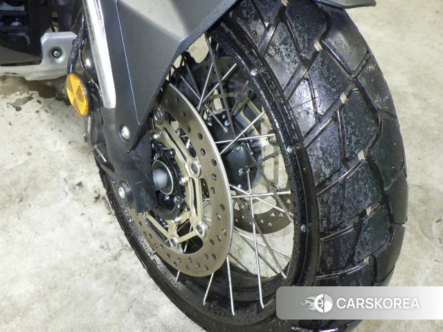Honda X-ADV 750 id 3949937 из Японии 13
