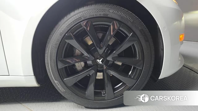 Tesla Model 3 id 4854754 из Кореи 13