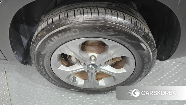 Kia Seltos id 4268753 из Кореи 13