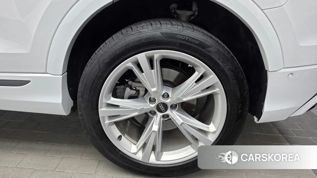 Audi Q8 (4M) id 4554987 из Кореи 13