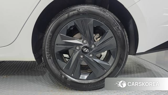 Hyundai Avante (CN7) id 4922081 из Кореи 13