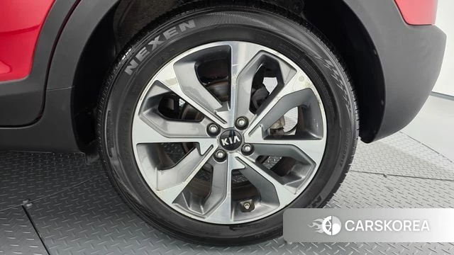 Kia Stonic id 4699015 из Кореи 13