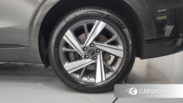 Genesis GV70 id 4870768 из Кореи 13