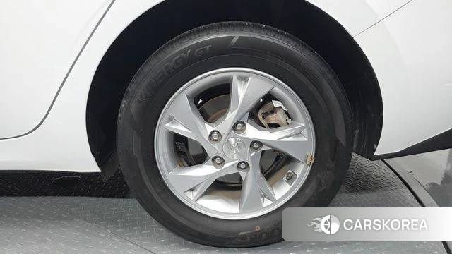 Hyundai Avante (CN7) id 4519141 из Кореи 13