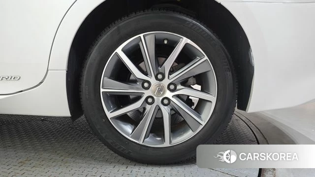 Lexus New ES300h id 4795046 из Кореи 13