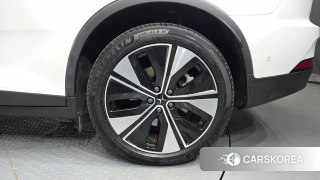Polestar Polestar 2 id 4591596 из Кореи 13