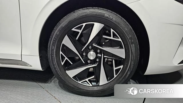 Hyundai The New Grandeur IG Hybrid id 4624660 из Кореи 13