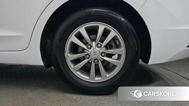 Hyundai The New Avante AD id 4900160 из Кореи 13