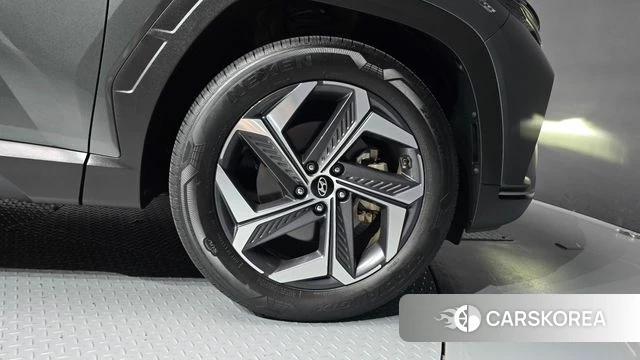 Hyundai Tucson (NX4) id 4427978 из Кореи 13